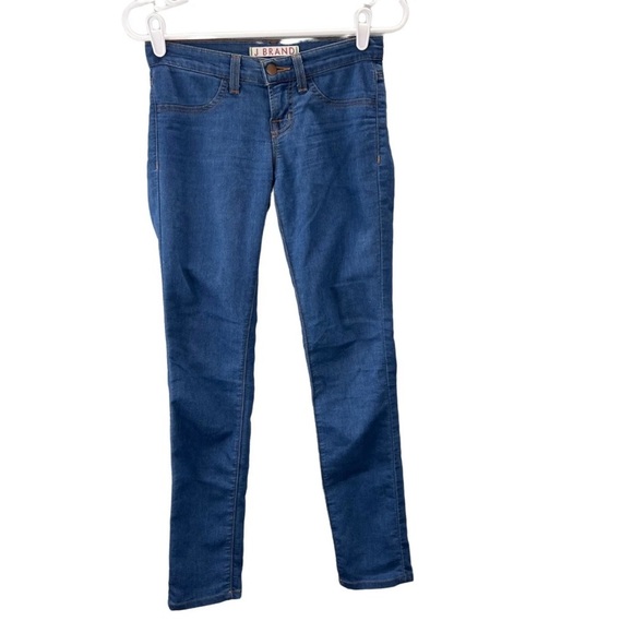 J BRAND size 30 blue jeans Jegging style “ELECTRIC “lightweight - Picture 1 of 13